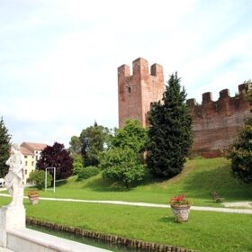 Esterno Castello