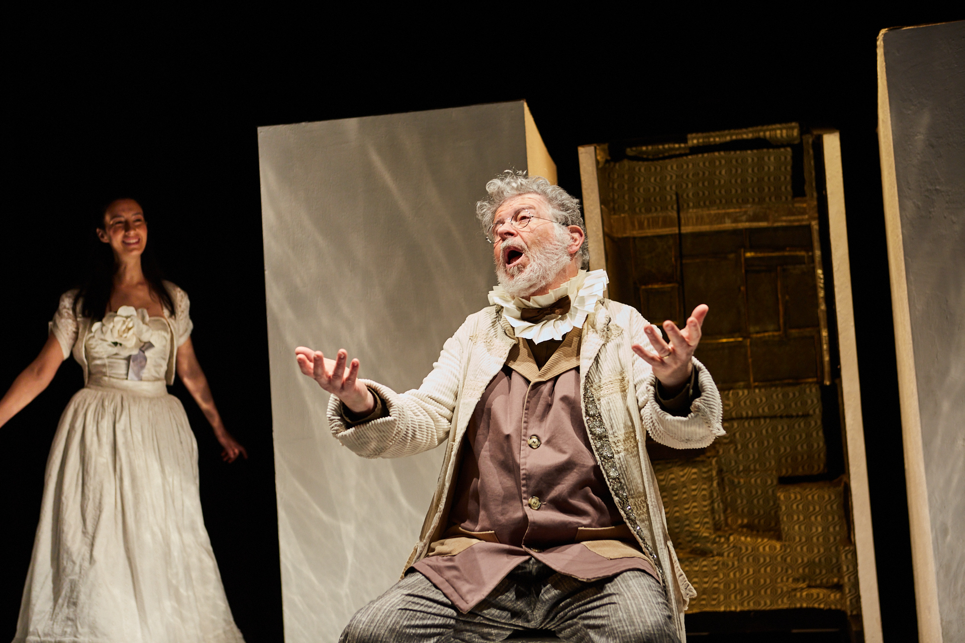 4_la scuola dei mariti e delle mogli